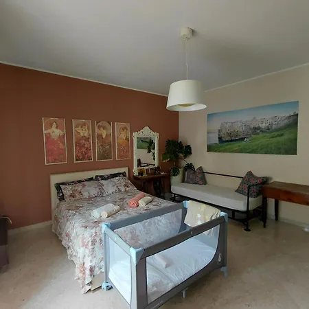 Bed & Breakfast Familiare Arcadia Polignano 4*